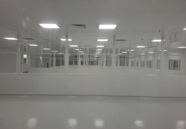 Prefabricated pharma cleanroom laboratory unit with modular wall panels ceiling lights and observation windows