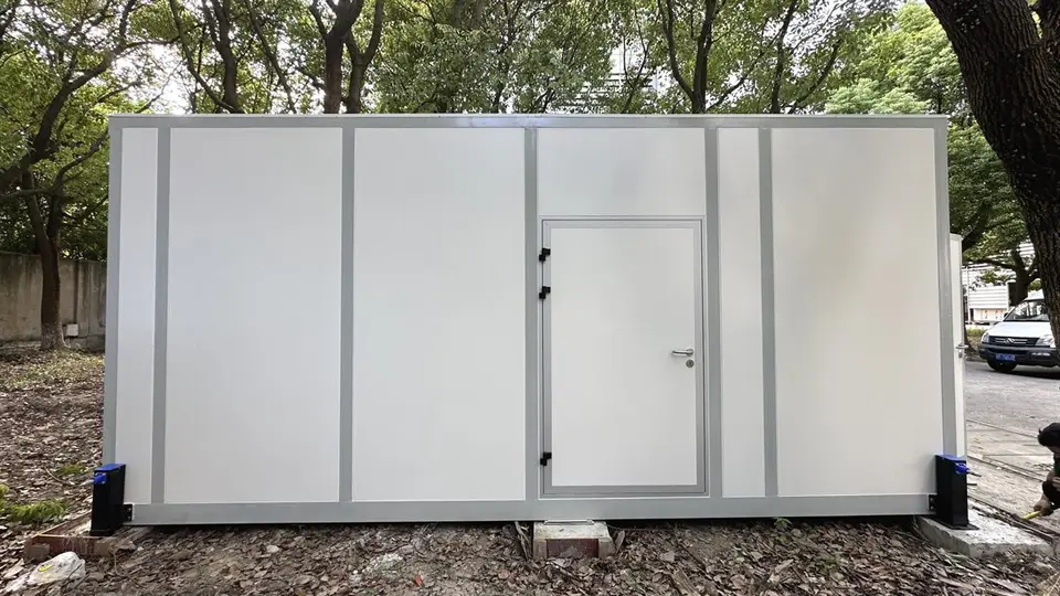 Factory-built modular cleanroom unit delivered and installed on site