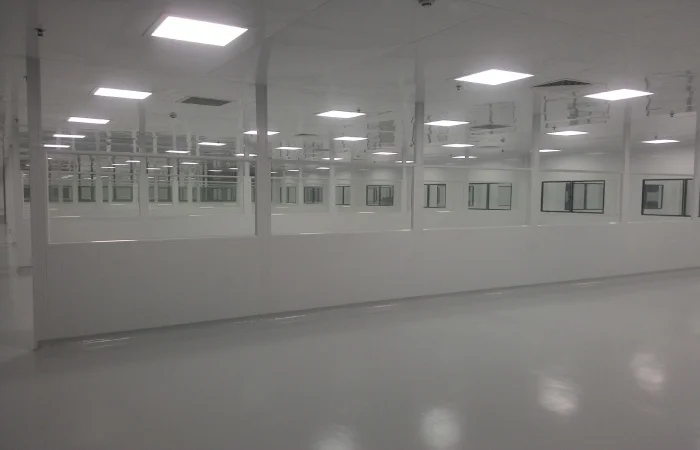 Pharmaceutical Cleanroom Wall Panel Design: Chemical Resistance, Flush Joints and Microbial Risk Control